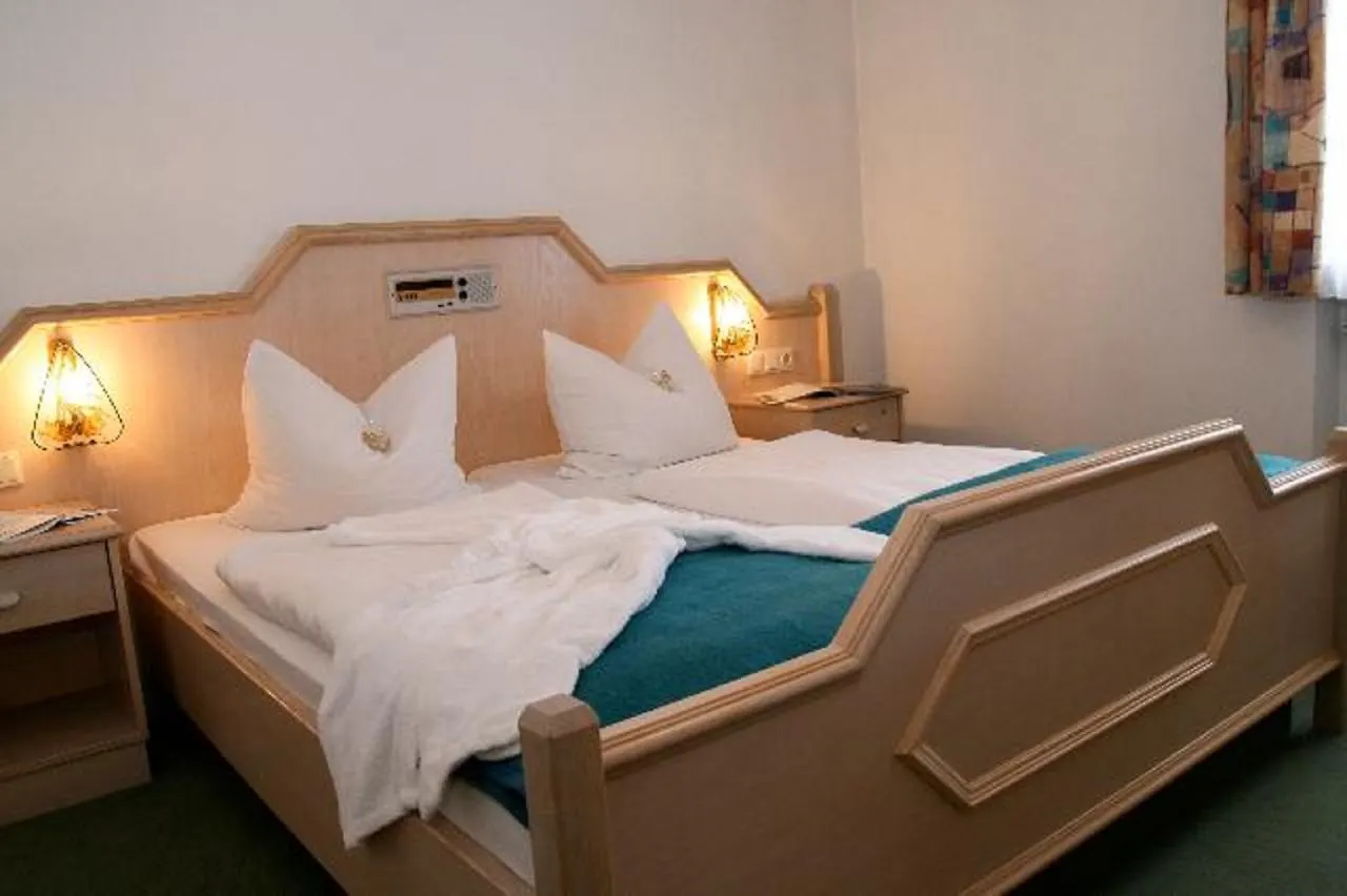 Arberresidenz Aparthotel Garni Bayerisch Eisenstein 3*,  Germany